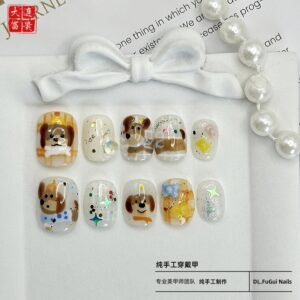 Short & Sweet Press-On Nails: Easy to Wear, Hard to Resist!